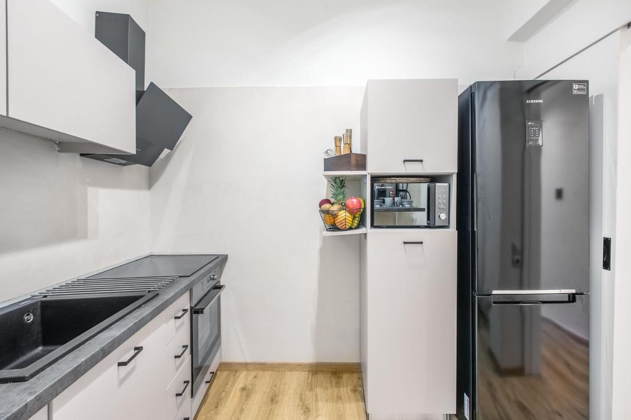 Apartamento Modern Flat In The Grounds Of Acropolis Monuments -Armonia- Atenas Exterior foto
